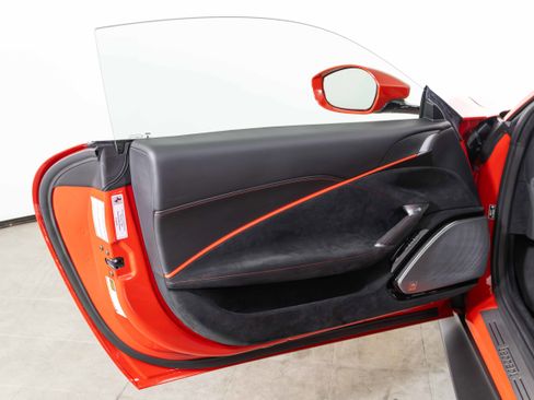 Certified 2023 Ferrari Roma image 34