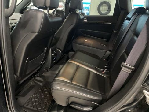 Used 2022 Jeep Grand Cherokee Limited image 35