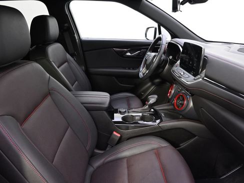 Used 2024 Chevrolet Blazer RS w/ Driver Confidence II Package AWD/4WD image 16