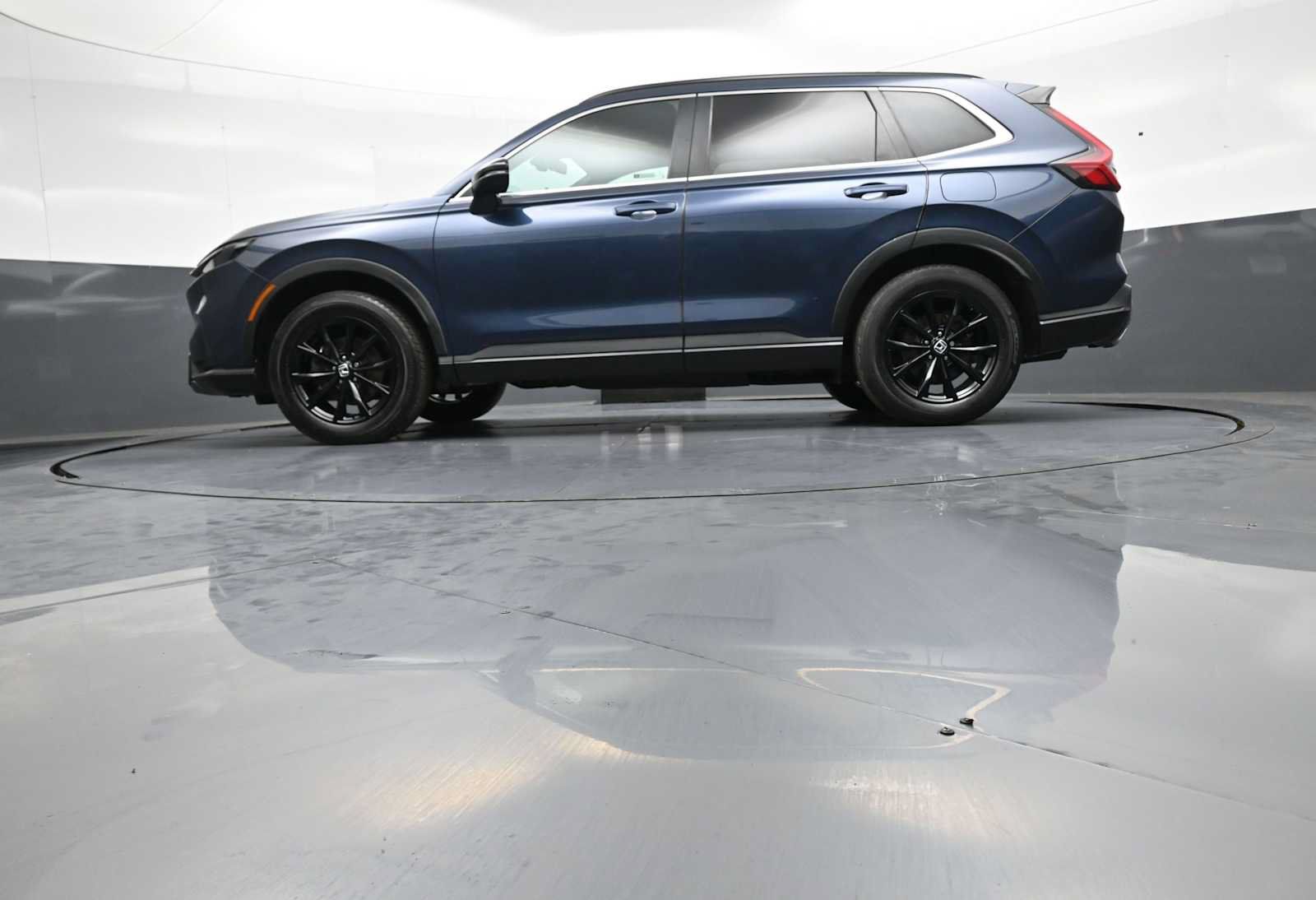 Used 2024 Honda CR-V Sport image 32