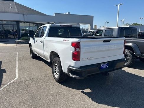 Used 2022 Chevrolet Silverado 1500 W/T w/ WT Value Package image 11