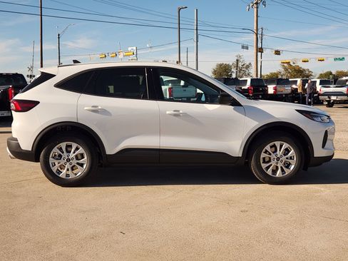 New 2026 Ford Escape Active image 7