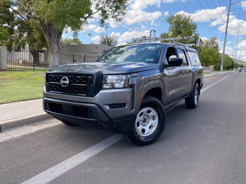Used 2022 Nissan Frontier S w/ Technology Package AWD/4WD image 4