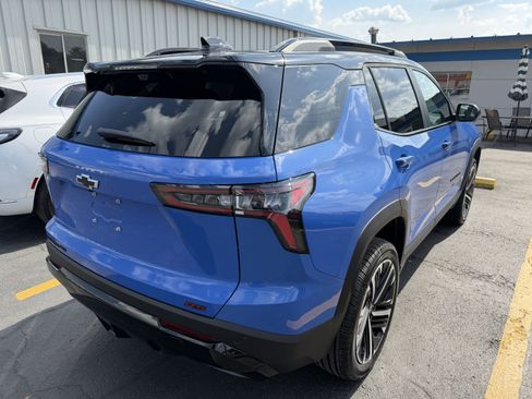New 2026 Chevrolet Equinox RS AWD/4WD image 3