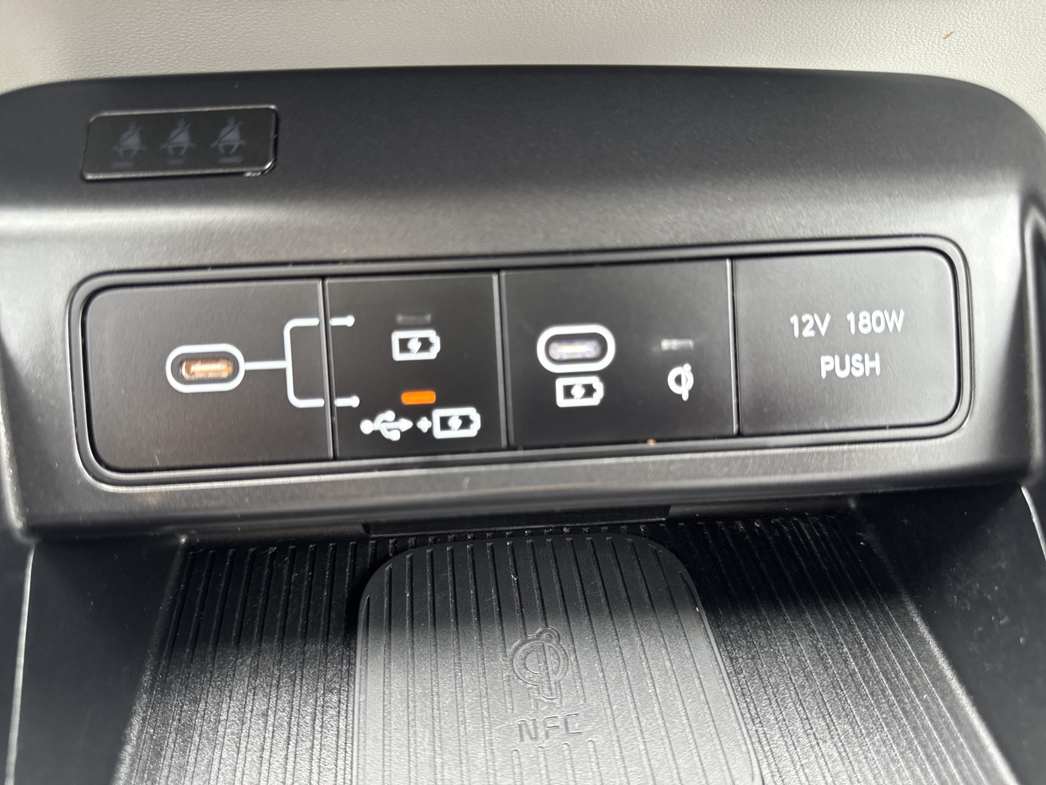 Used 2024 Hyundai Kona SEL w/ Convenience Package FWD image 33
