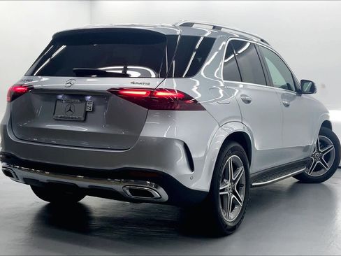 New 2026 Mercedes-Benz GLE 450 4MATIC image 8