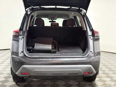 Used 2023 Nissan Rogue S AWD/4WD image 4
