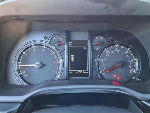 Used 2024 Toyota 4Runner SR5 image 14