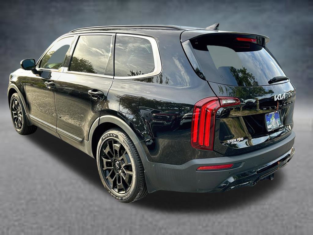 Used 2022 Kia Telluride SX w/ SX Prestige Package AWD/4WD image 7