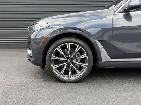 Used 2020 BMW X7 xDrive40i w/ Premium Package AWD/4WD image 12
