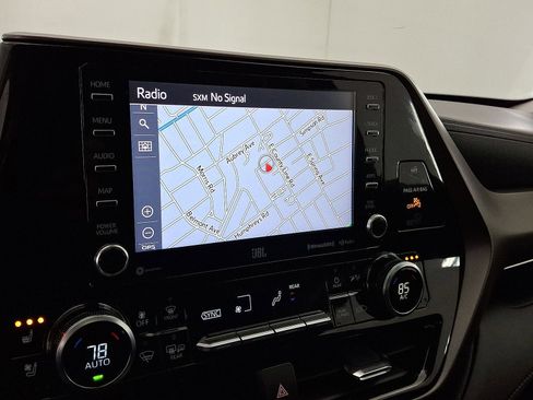 Certified 2020 Toyota Highlander Limited image 14