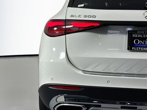 New 2026 Mercedes-Benz GLC 300 image 14