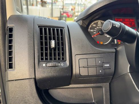 Used 2020 RAM ProMaster 1500 image 14