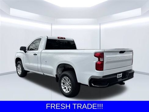 Used 2025 Chevrolet Silverado 1500 W/T w/ Trailering Package AWD/4WD image 3