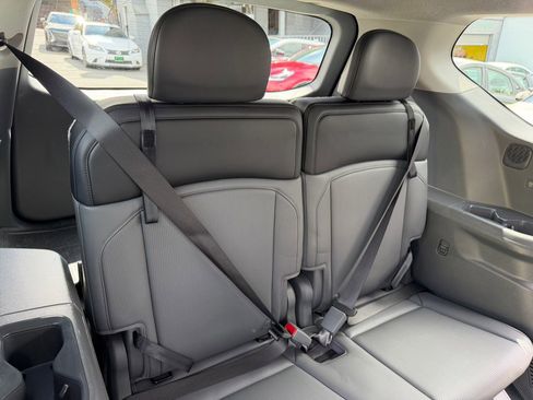 Used 2024 Kia EV9 Light Long Range RWD image 54