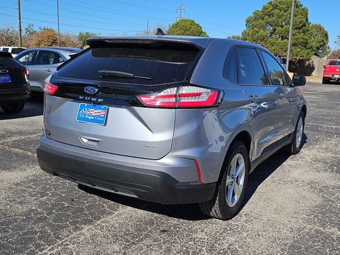 Used 2022 Ford Edge SE image 10