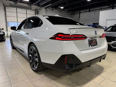 Used 2024 BMW i5 M60 w/ Premium Package AWD/4WD image 6