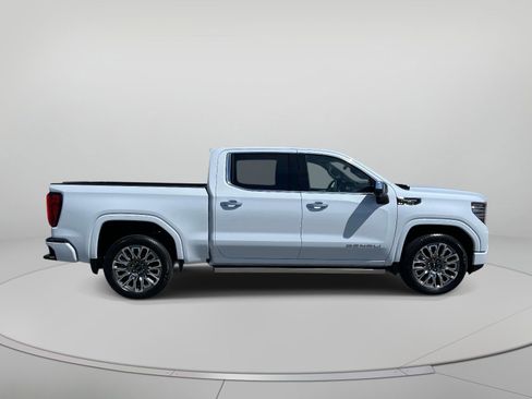 New 2026 GMC Sierra 1500 Denali Ultimate AWD/4WD image 2