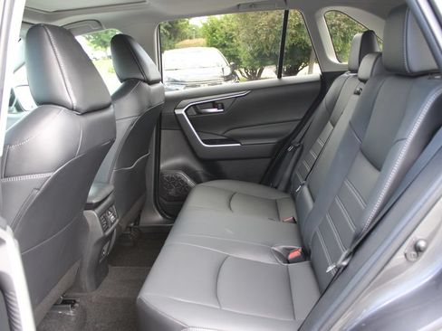 Used 2021 Toyota RAV4 XLE Premium AWD/4WD image 12