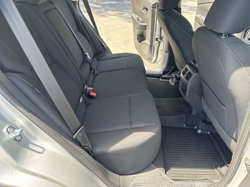 Used 2024 Nissan Rogue S image 11