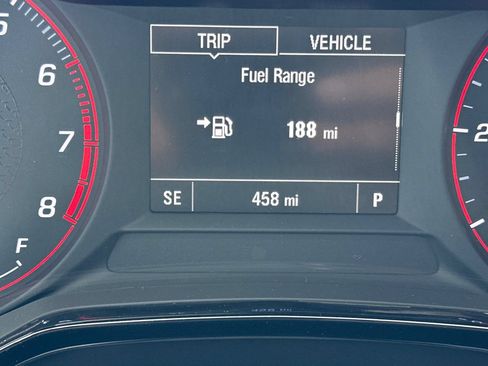 Used 2026 Chevrolet Trax RS w/ Driver Confidence Package FWD image 34