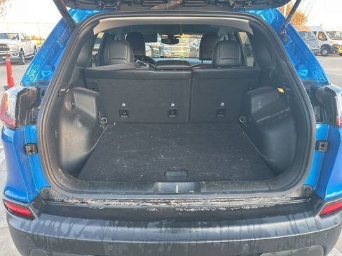 Used 2023 Jeep Cherokee Altitude Lux image 6