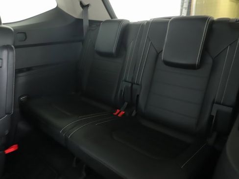 Used 2022 Volkswagen Atlas SEL image 32