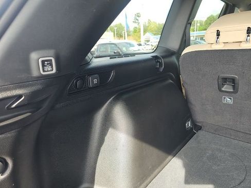 Used 2023 Jeep Grand Cherokee Limited image 12