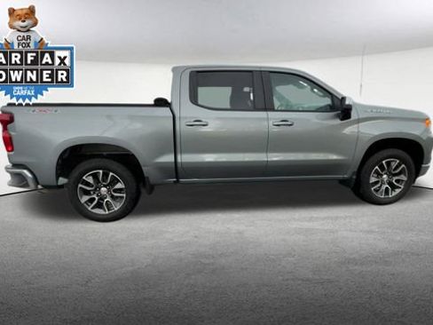 Used 2025 Chevrolet Silverado 1500 LT image 10