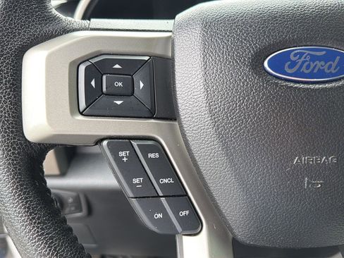 Used 2016 Ford F150 Lariat w/ Equipment Group 502A Luxury AWD/4WD image 22