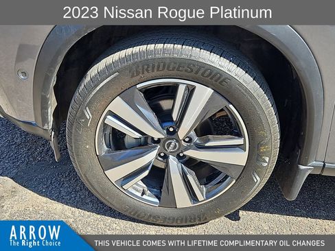 Used 2023 Nissan Rogue Platinum w/ Platinum Premium Package FWD image 17