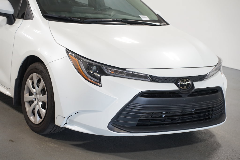 Certified 2026 Toyota Corolla LE FWD image 4