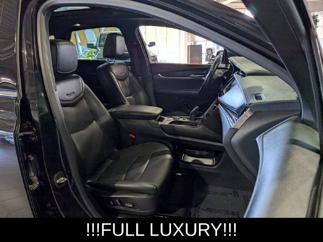 Used 2022 Cadillac XT5 Premium Luxury AWD/4WD image 23