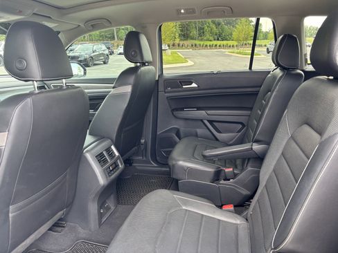 Used 2021 Volkswagen Atlas SEL Premium AWD/4WD image 19