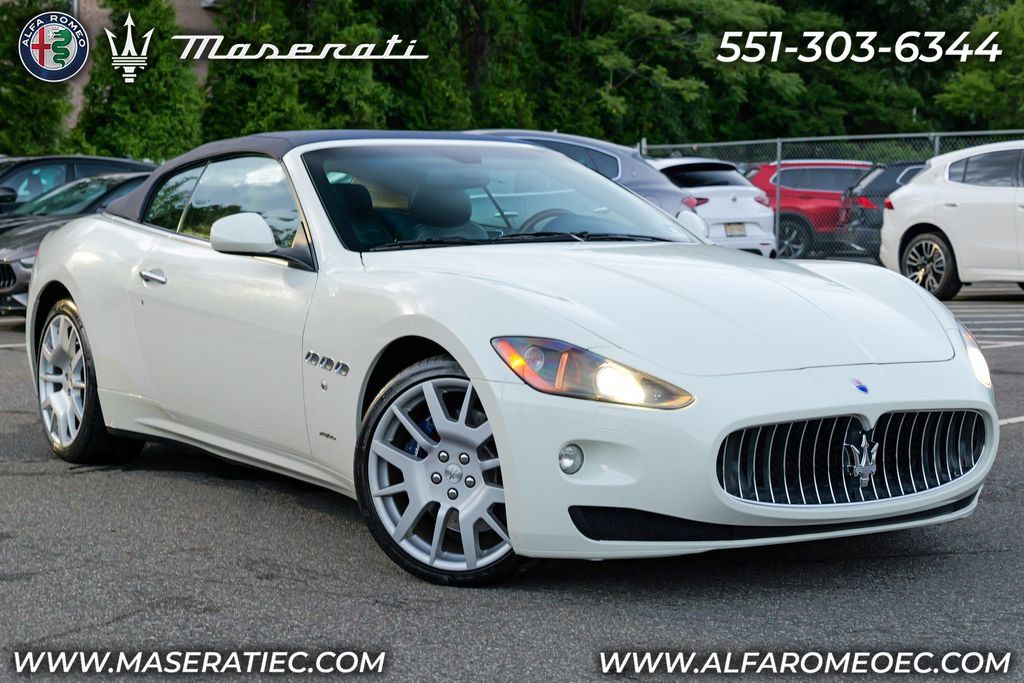 Used 2012 Maserati GranTurismo Convertible RWD image 1