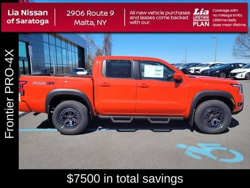 New 2025 Nissan Frontier PRO-4X image 2