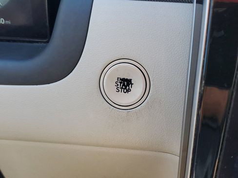 Used 2024 Hyundai Tucson Limited image 28