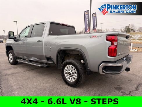 Used 2024 Chevrolet Silverado 2500 LT image 8