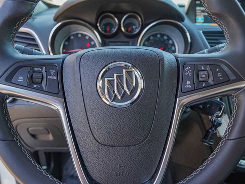 Used 2015 Buick Encore Convenience image 12