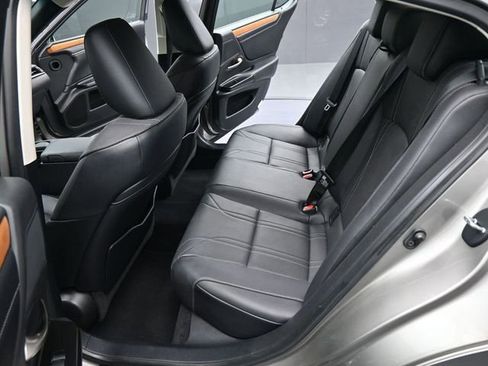 Used 2020 Lexus ES 350 w/ Accessory Package FWD image 15