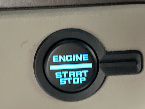 Used 2024 Ford Bronco Wildtrak AWD/4WD image 23