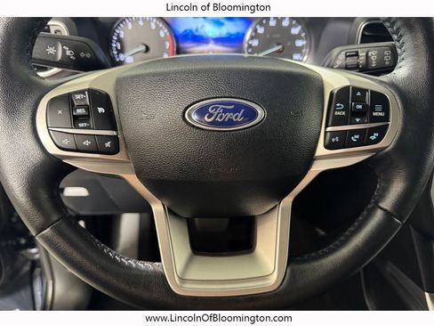 Used 2024 Ford Explorer XLT w/ Equipment Group 202A AWD/4WD image 19