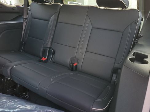 New 2026 GMC Yukon Elevation AWD/4WD image 8
