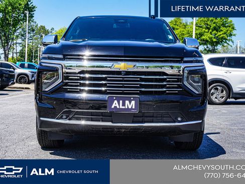 New 2026 Chevrolet Suburban Premier RWD image 11