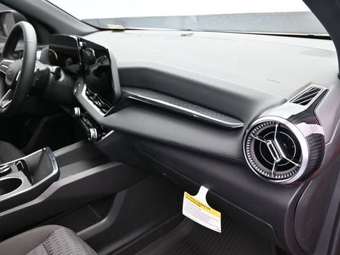 New 2026 Chevrolet Equinox LT w/ Midnight Edition FWD image 40