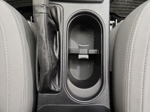 Used 2017 Subaru Forester 2.5i Premium w/ All-Weather Package image 26