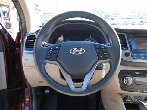 Used 2016 Hyundai Tucson SE FWD image 15