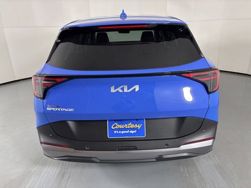 New 2026 Kia Sportage EX FWD image 7