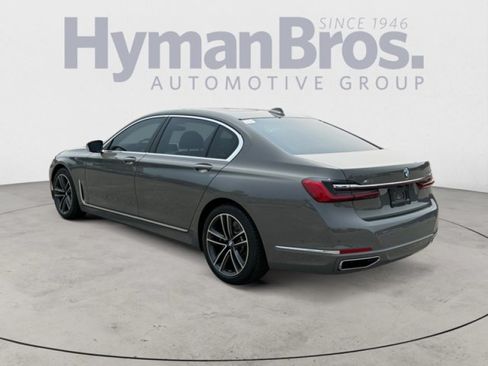 Used 2020 BMW 750i xDrive w/ Executive Package AWD/4WD image 5