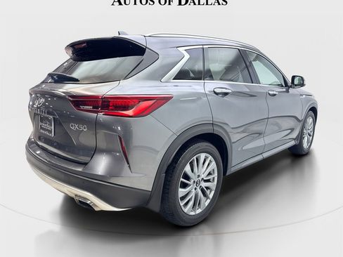 Used 2023 INFINITI QX50 Luxe FWD image 6